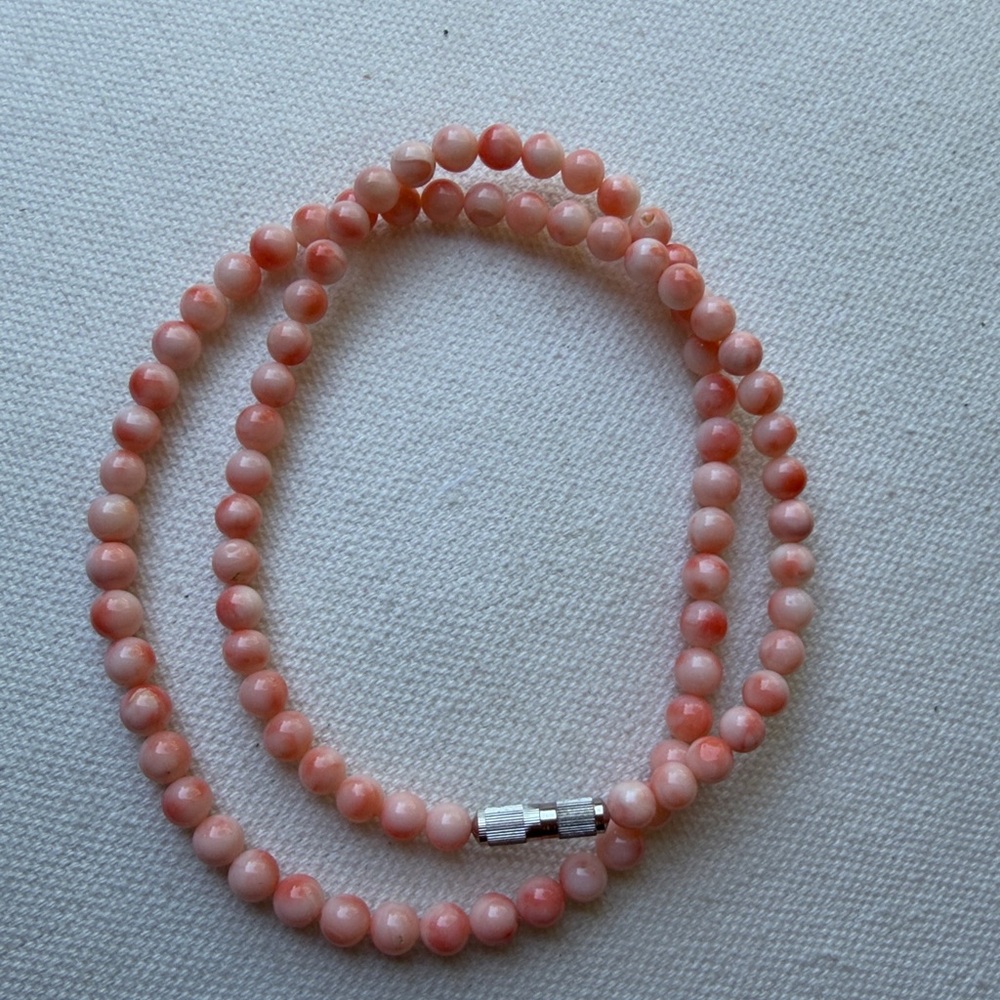 Elegant Pink Angel skin coral Beads Necklace 17in - Picture 9 of 9